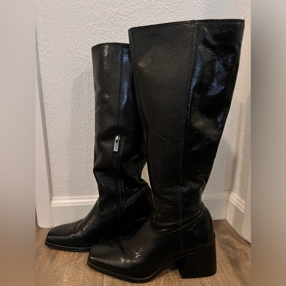 Vince Camuto-Sangeti Wide-Calf Boot. Size 9.